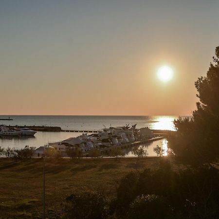 Palazzo Rainis Hotel & Spa - Small Luxury Hotel - Adults Only Novigrad Istria エクステリア 写真